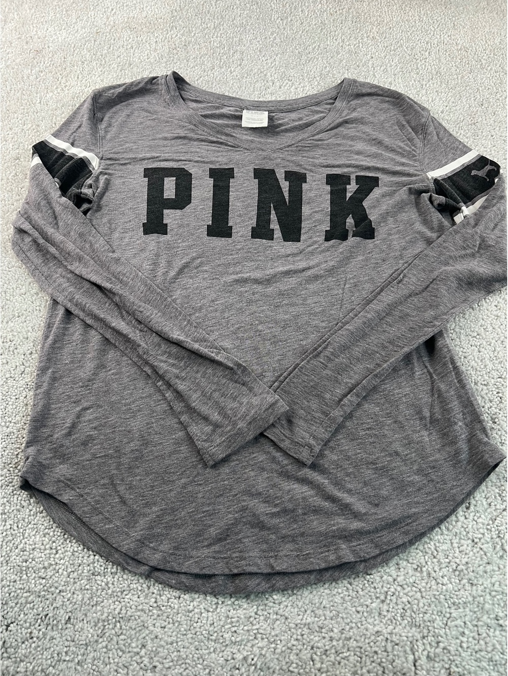 PINK Victoria’s Secret Gray Long Sleeve Top Women’s Small Varsity Stripe
